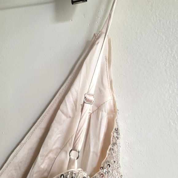 4Sienna,‎ Kamila Romper, "White" (Silver Sequin/Cream Lining), Size Small - Picture 9 of 9